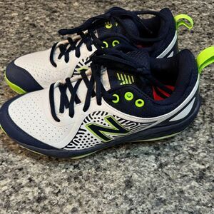 Softbal New Balance Womens Fastpitch Velo 2 Metal Cleats size 7.5